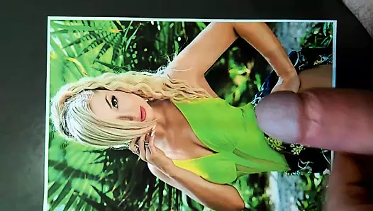 Cleo boşalma anısına