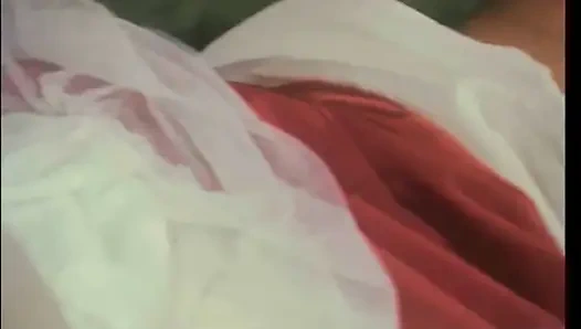 Bu MILF'in Penis Arzusu Hapishanede Azalmıyor