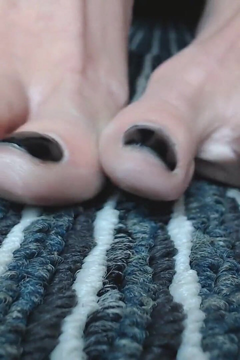 أظافر سوداء اللعب عن قرب اصبع القدم