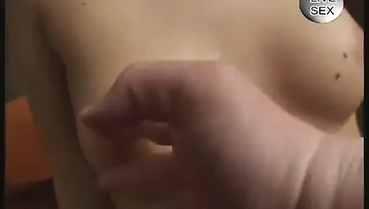 Pantat bahenol cewek rambut pirang ini dientot habis-habisan sama mainan seks sebelum nyepong kontol pov
