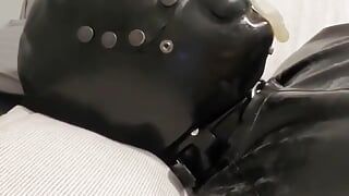 Full Latex Load Swallowing