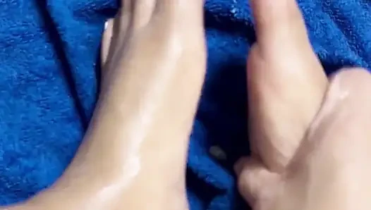 Hot Pack for Foot Lovers Foot Photos Foot Masturbation Creamy Feet Only for Foot Job Lovers
