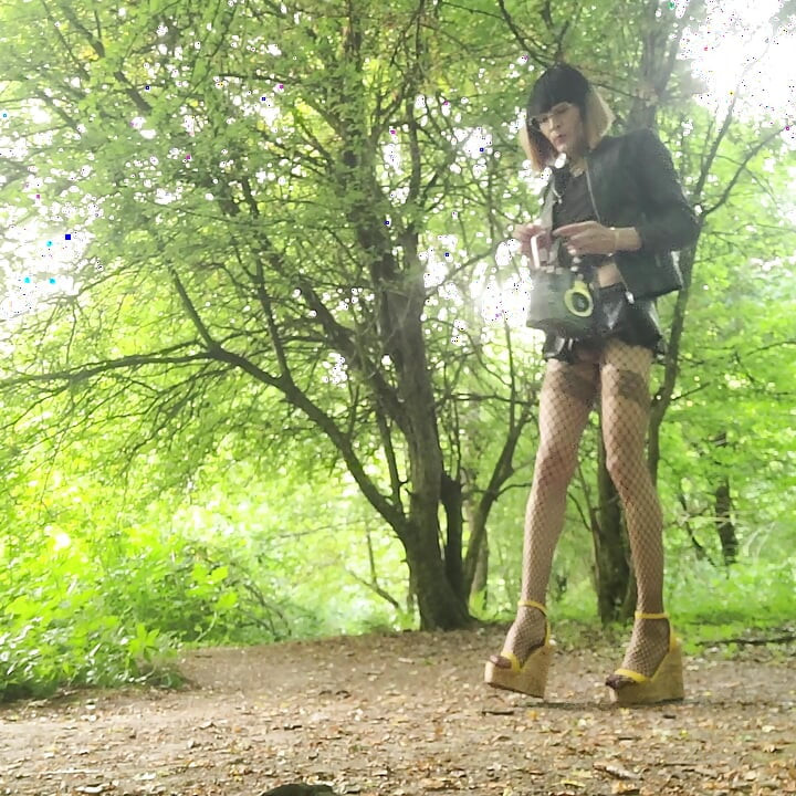 FanTasme👑of a Câtain. Walk in a Landfill in SperMe. CuMSLuT CuMDoWN VaneSsaBiTCHx PariSChienneTrvprod⁹¹