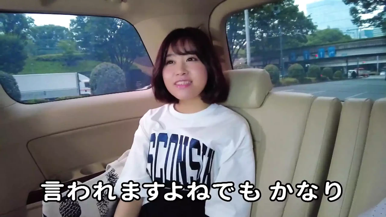 整洁和 Bristly！受过高等教育的聪明女孩！欣快的表情和乞求被窒息！哦，第1部分