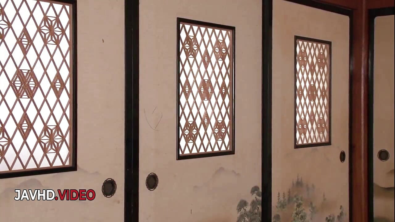 Japońska kimono piękna Maya Kawamura bierze szorstki hardcore jebanie