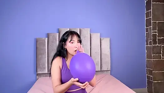 My Ass Vs Giant Ballon
