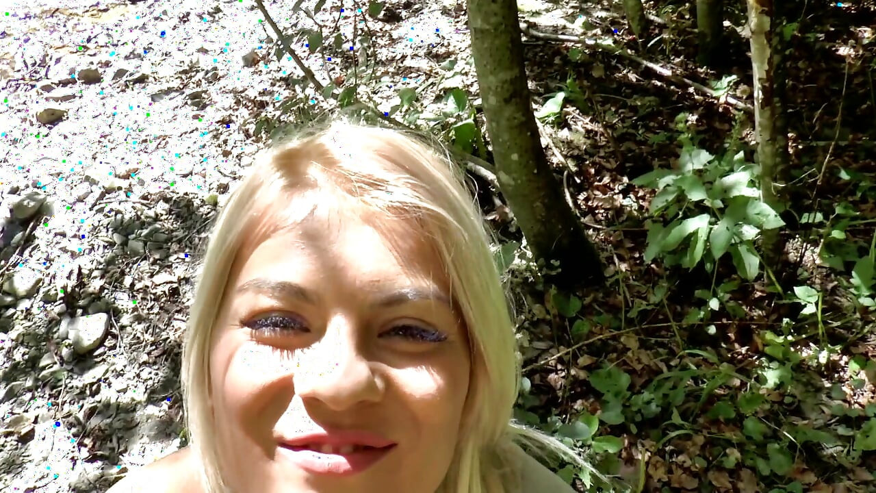 Sexy blonde with big ass banged outdoor