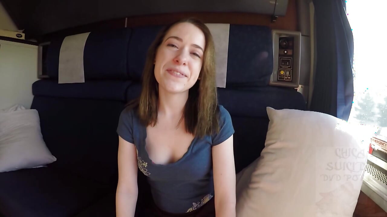 Alice Merchesi Gets A Huge Facial After Fucking A Stud In A Railcar