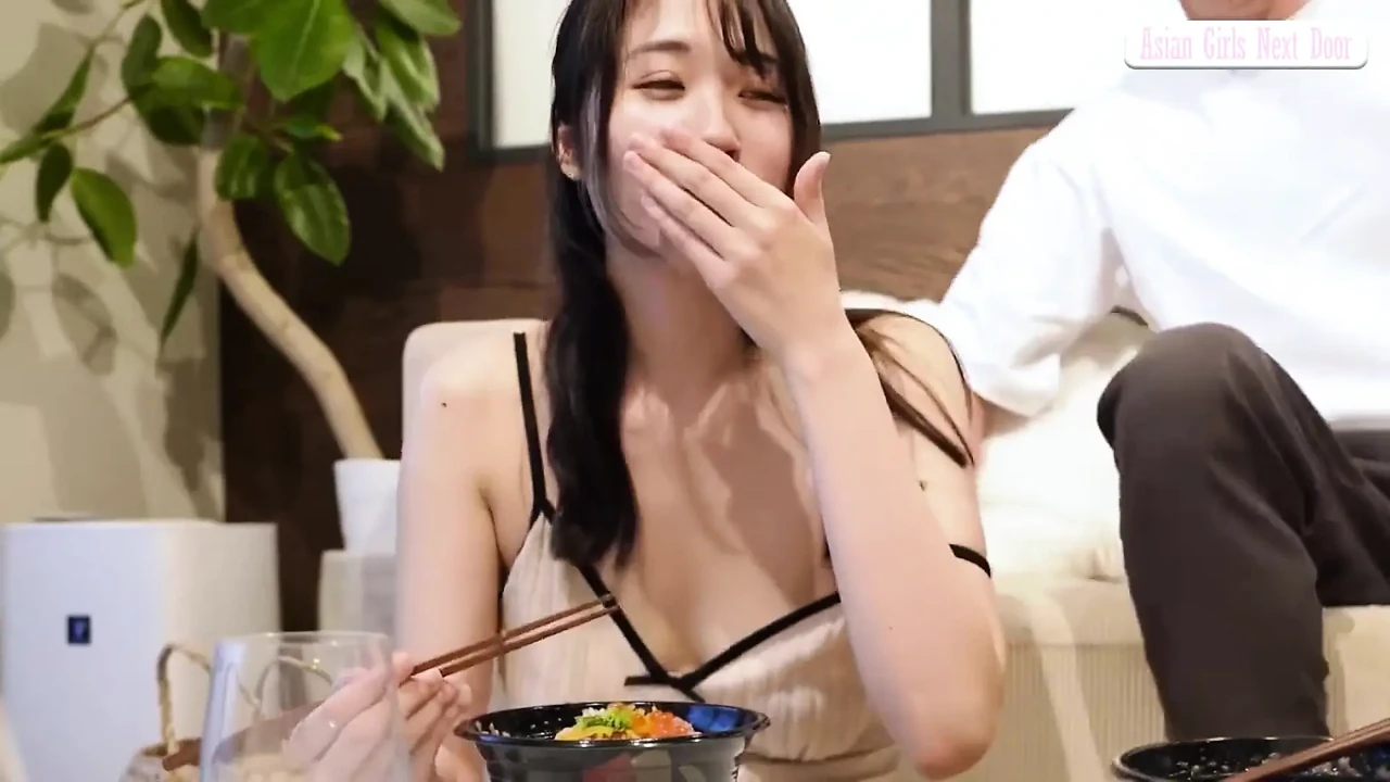 Life with My Live in Busty G Cup Girlfriend Where Ordinary Days Slowly Turn More Intense