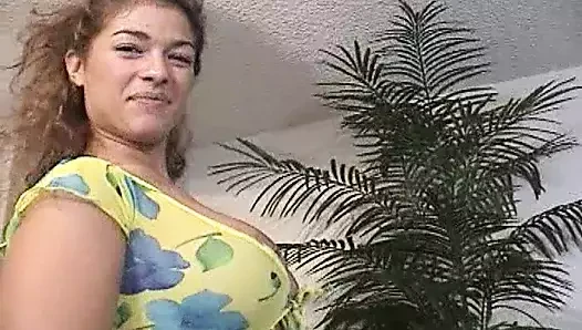 Two gorgeous sluts showing their blowjob skills - classic POV amateur ho...