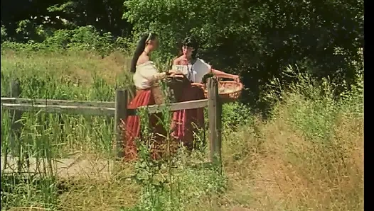 Горничная Получает По Заднице От Генерала