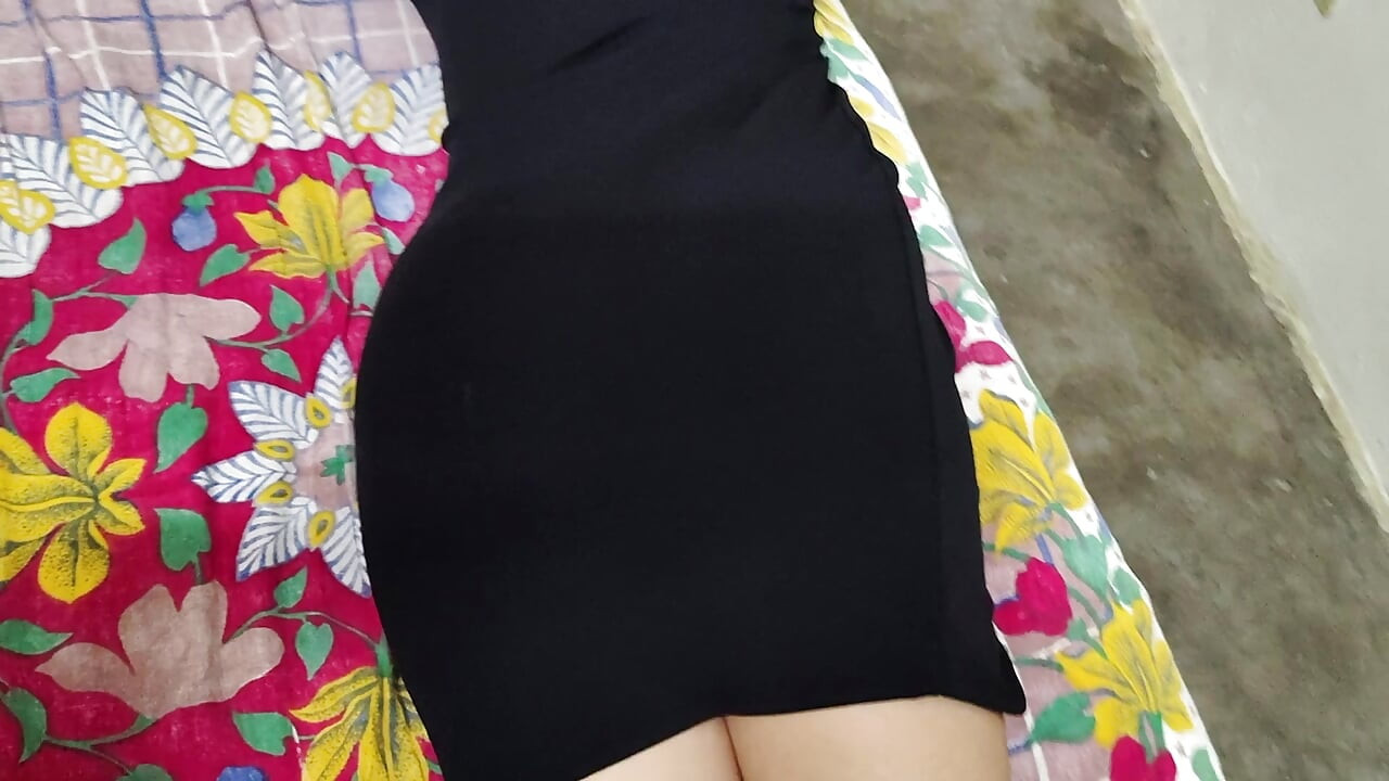Desi seoska devojka prvi put - uska pička se jebe jako u pravom domaćem xxx videu