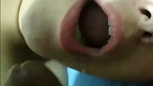 I sucked him so good that I left him cumming in my mouth