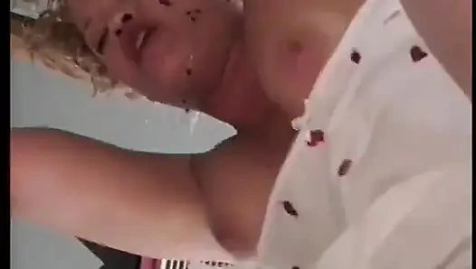 Guy gets head before eating out and fucking whore