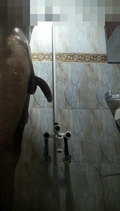 Young boy shower and Masturbation off his big cock