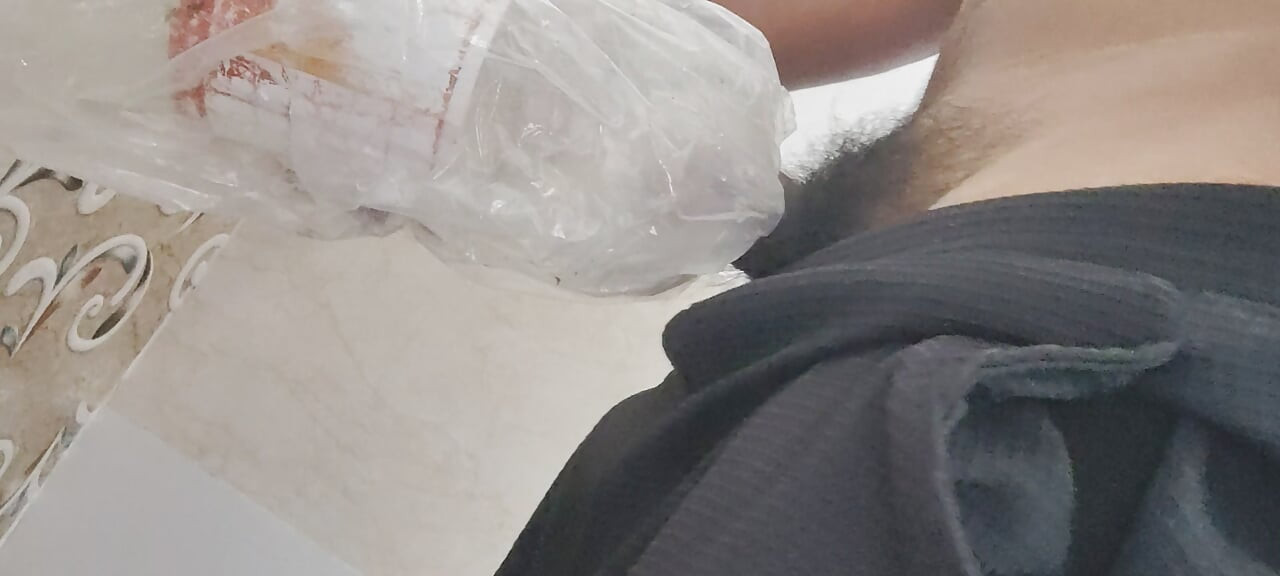 Homosexual sexy în camera mea noaptea și m-a futut mult timp