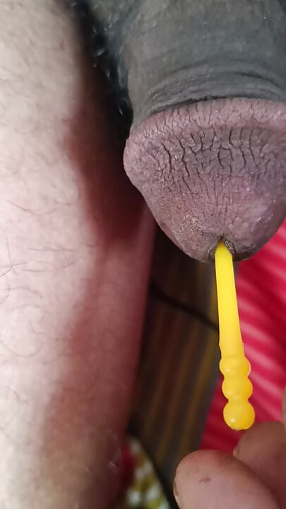 ピンの中のペニス穴が痛い
