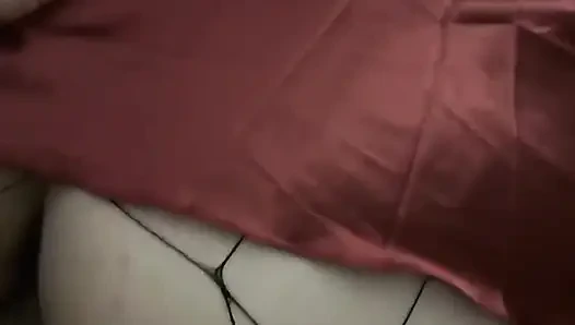 Ibu tiri dengan pantat montok brasil dientot habis-habisan