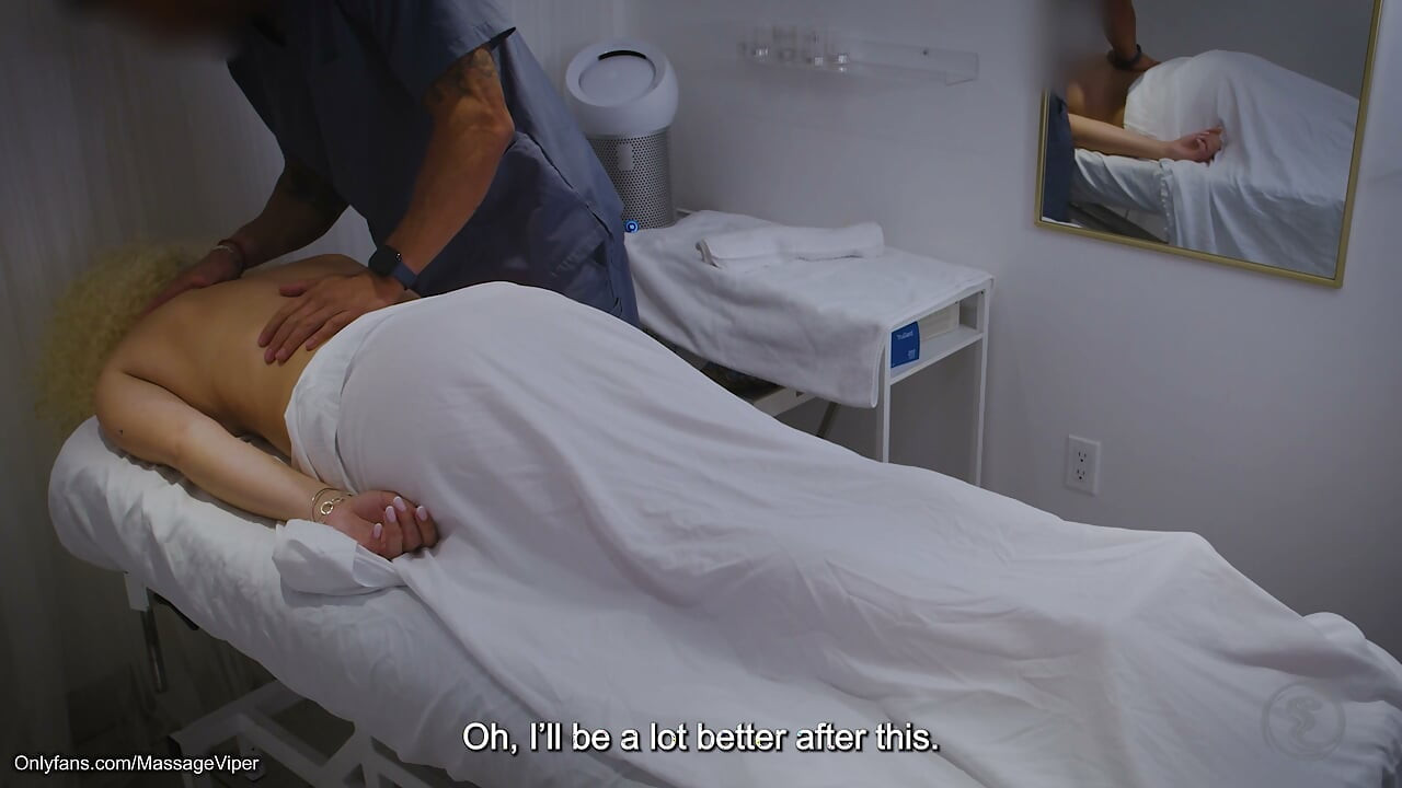 Real massage client gets ass eaten and sucks off masseur