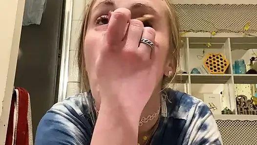 Трансляция началась