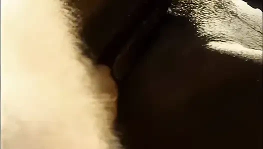 Черная сучка вымаливает белую сперму