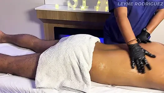 Leyne rodriguez: Die intensive eingeölte massage-session der heißen latina endet zu schnell