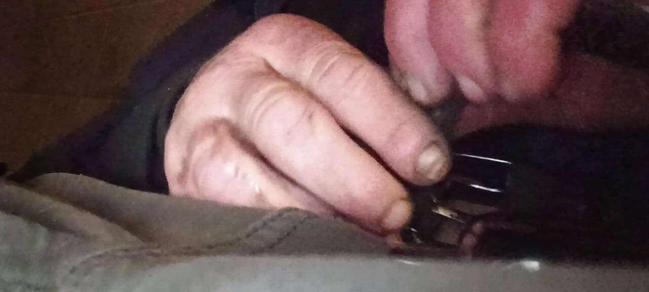 為喜歡看的女士們看色情片和撫摸