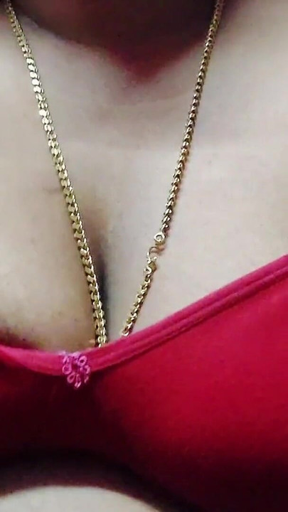 Památný okamžik z "Velká prsa desi mohini bhabi žhavý sex"