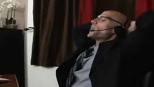 Dicke titten bei der arbeit - Johnny Despises jessica für Fick ihren weg an die spitze