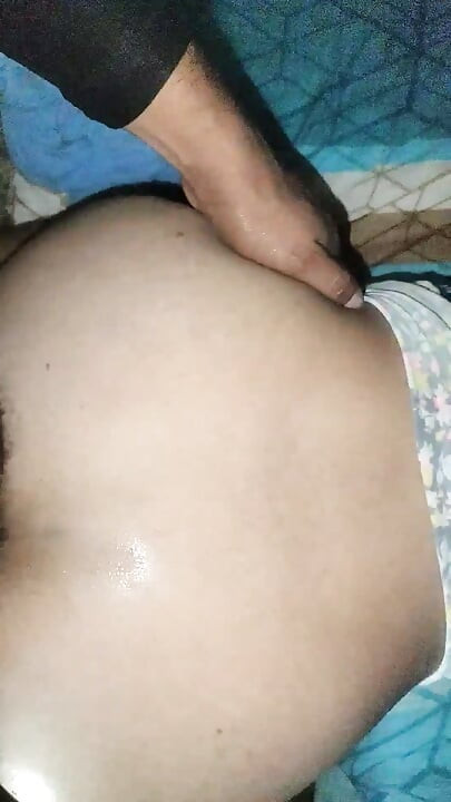 예상치 못한 친구의 방문과 결국 우리는 섹스를 하게 됐어요