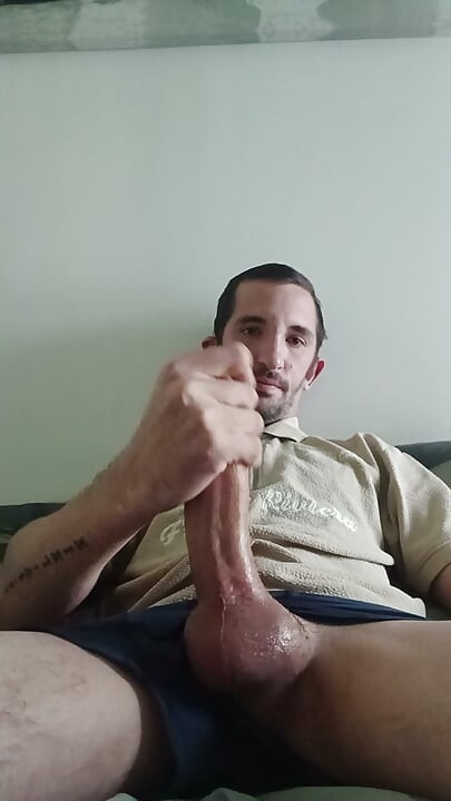 Huge of a young guy with his big cumshot
