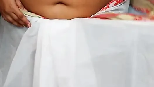 Hindi Hot Stepmom Saree Open Video Hot