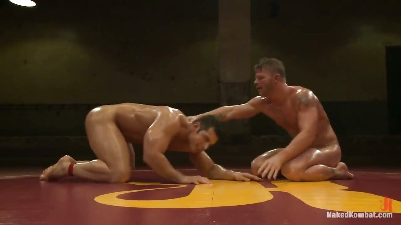 Marcus Titan Ruhl Vs Jeremy Stonewall Stevens - Muscled Oil Match!