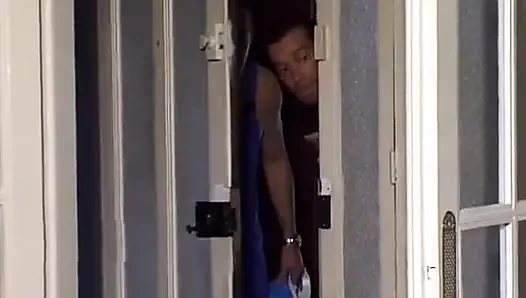 Fransa'dan minyon kızıl saçlı çifte sikiliyor