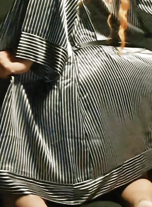 Que rico tener un vibrador dentro del coño