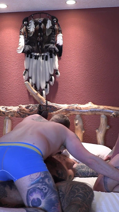 Cuckolding the Airforce Pilots Husband 6!