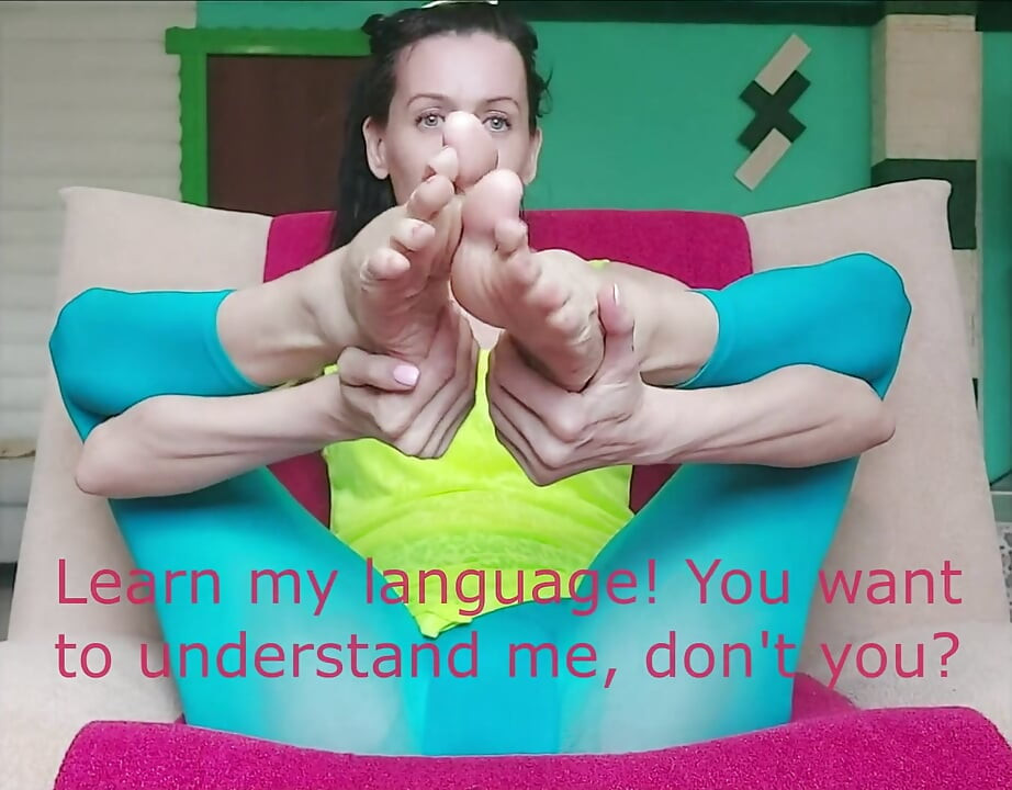 Foot Fetish, Feet Fetish, Leggings Fetish, MILF Fetish - I'm Your Fetish - Ginnagg