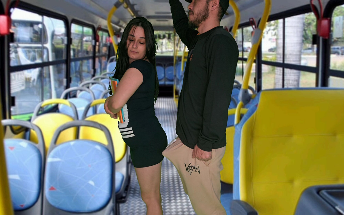 Student Humped and Fucked Inside the Bus in Bus!