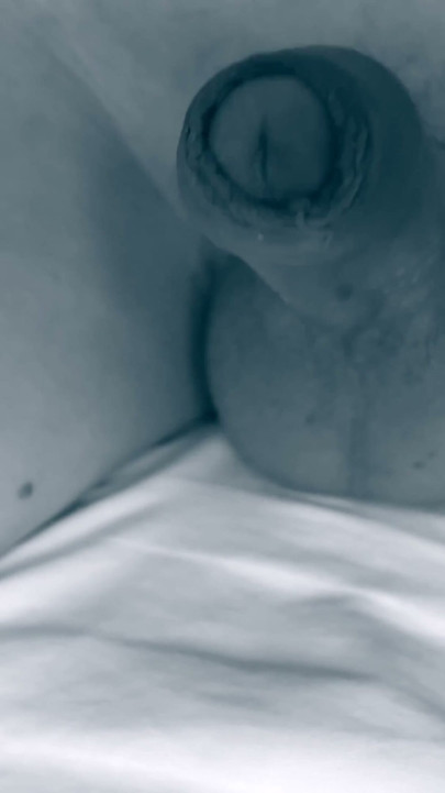 Close-up video of an Asian boy's huge foreskin | Clip 2