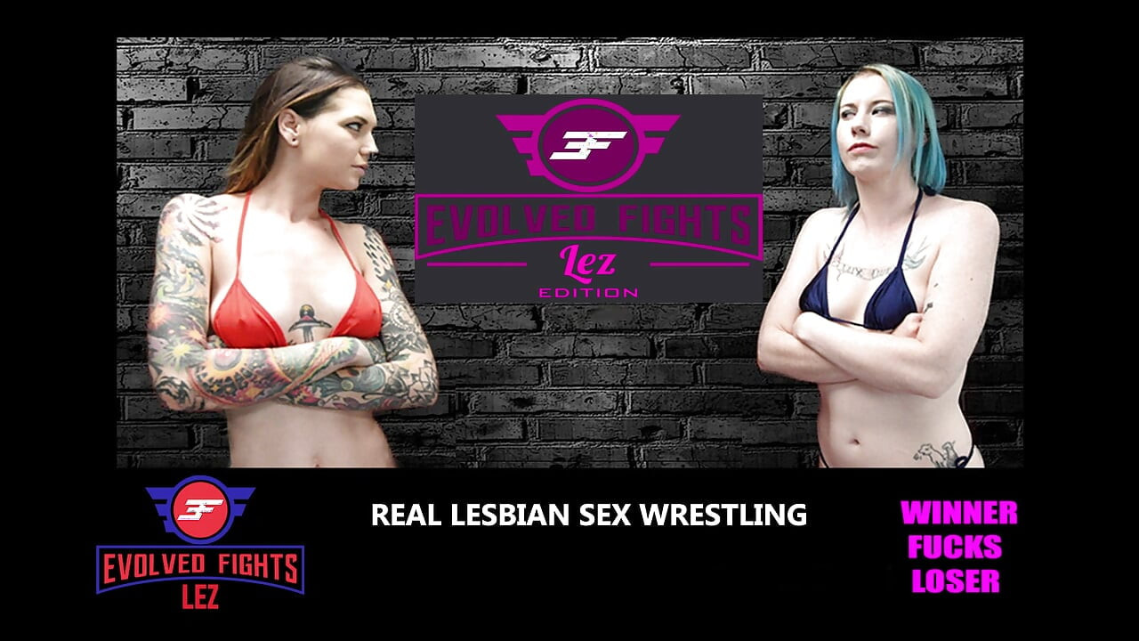 Nadia White vs Nina Nova - mecz do zapamiętania! Hardcore akcja lesbijek