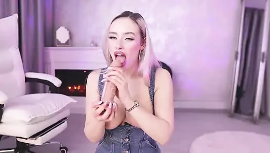 Грязные фантазии глубокой глотки грязной блондинки