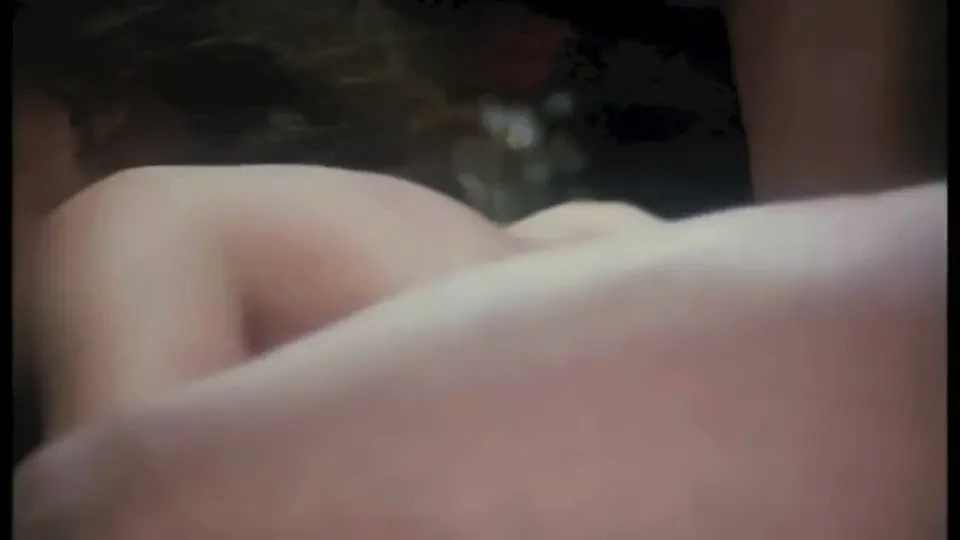 Countess Sarah Young Makes Herself Cum on Her Tits