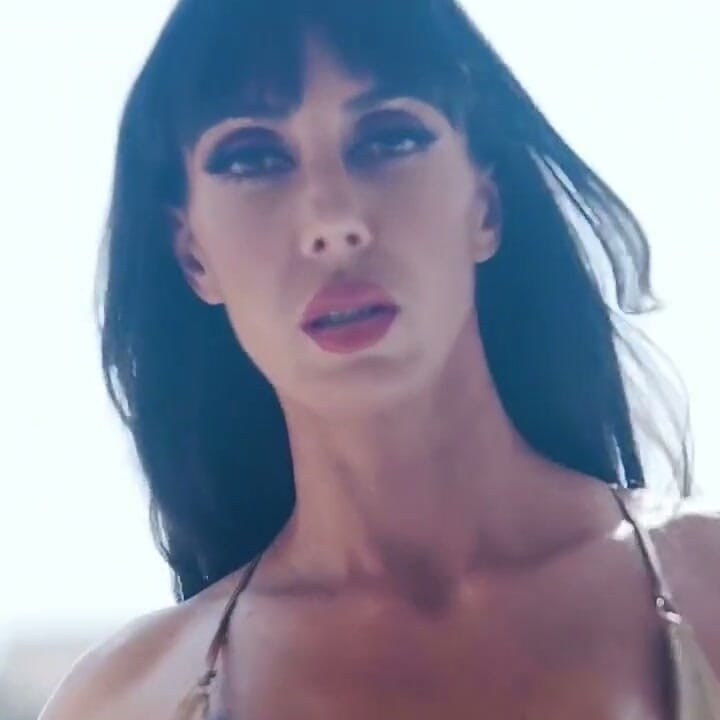 Tease Sofía Star