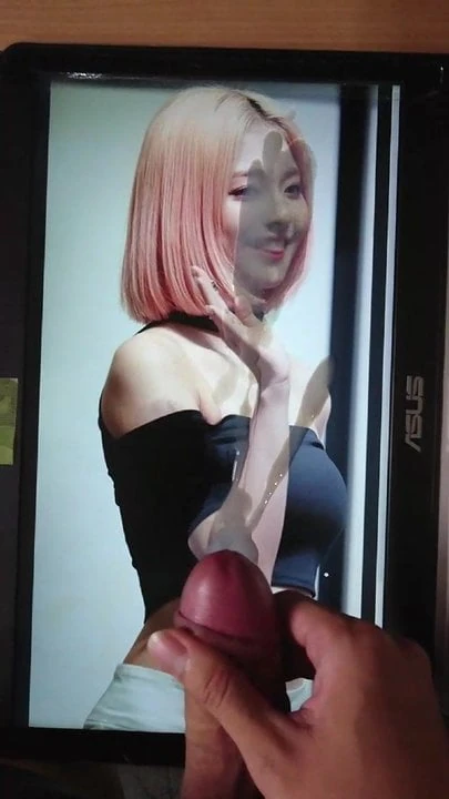 Fromis nakyung cum tribute