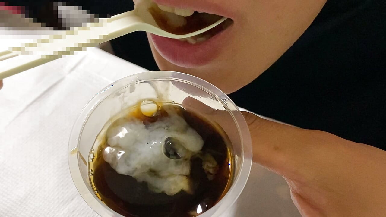 Eat coffee jelly with two servings of homemade milk