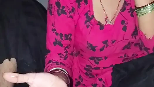 Kayınbiraderi penisinin elinden su çıktı, desi seksi video, seksi video, seks videosu.