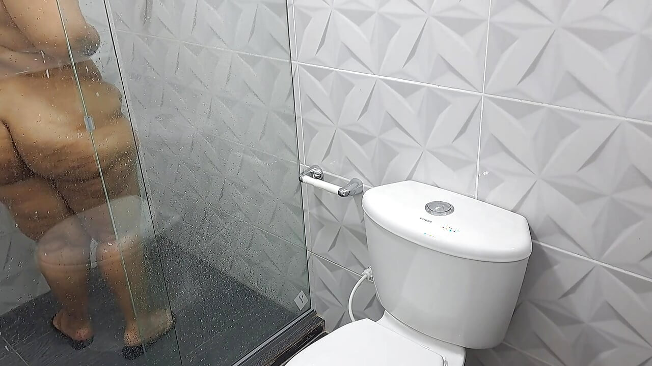 Sexo caseiro com uma madura gostosa