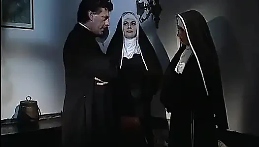 Jessica rizzo di ruangan biarawati monza adegan 04