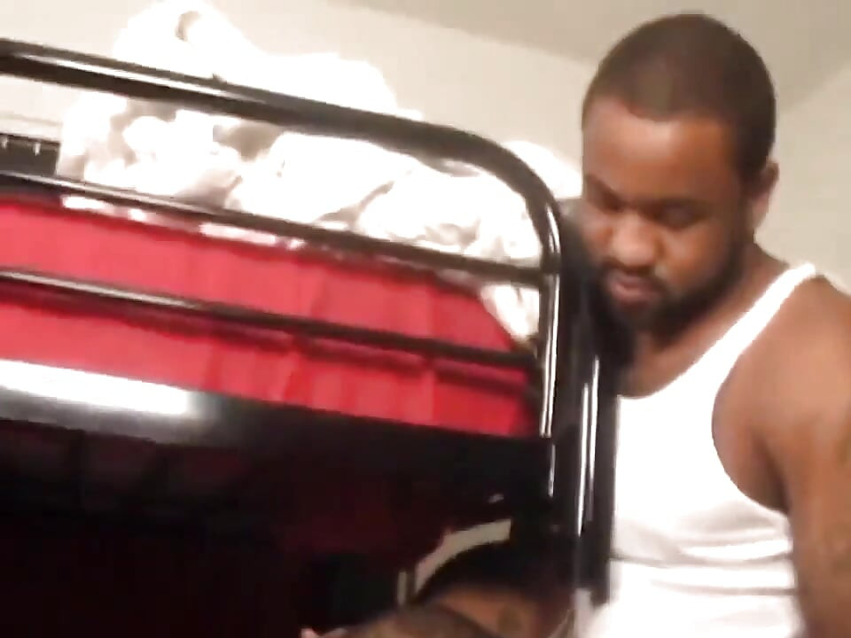 三人組黒ゲイ大きな黒コック吸いパーティー