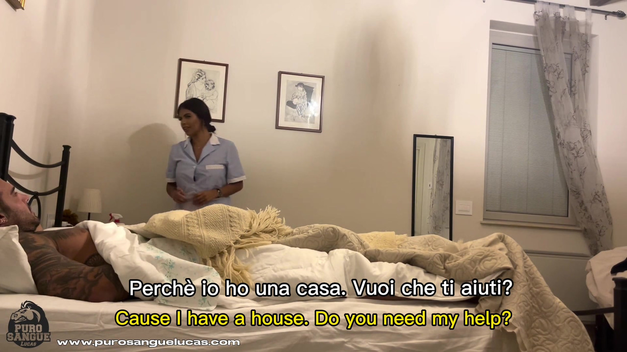 和一个大奶子拉丁清洁女郎给我的老婆戴绿帽